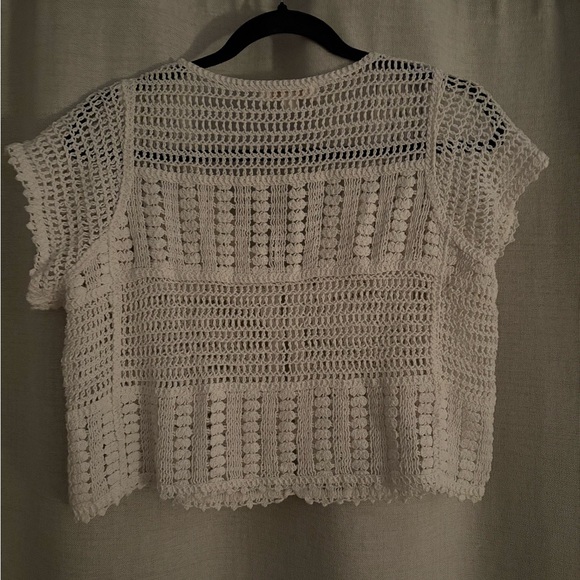 Rebellion White Crochet Women's Blouse - Picture 5 of 7